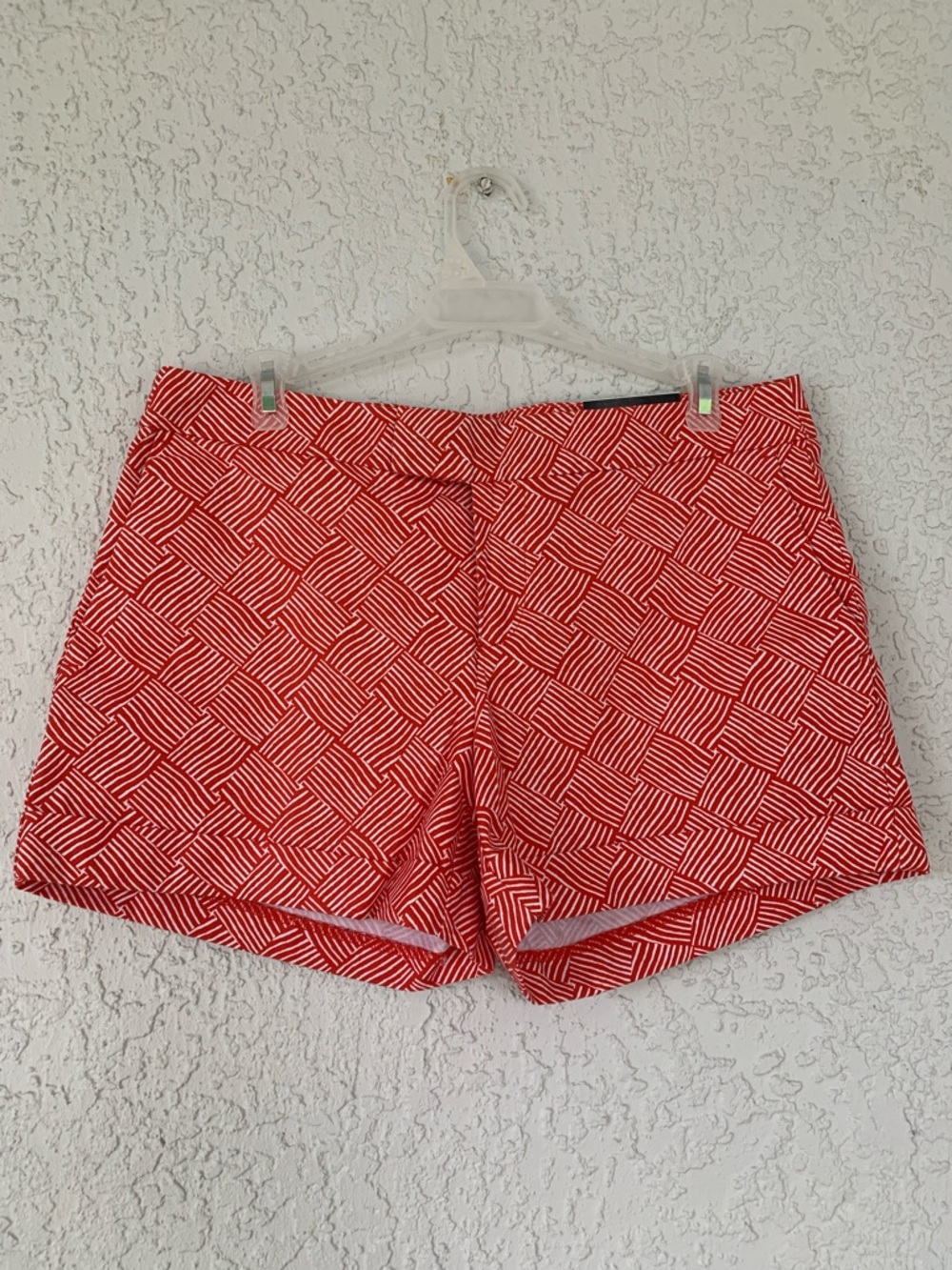 Banana Republic Red and White Patterned Women’s Shorts